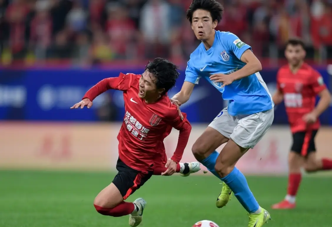 关于全明星赛今晚再迎强敌；成都蓉城内部沟通；主帅态度——球迷炸锅；临场指挥获称赞的信息-开云app